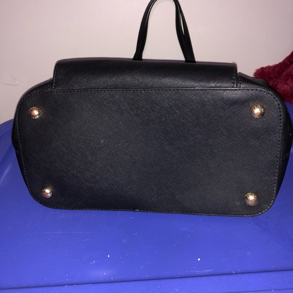 Michael Kors Tote Bag - Picture 5 of 5